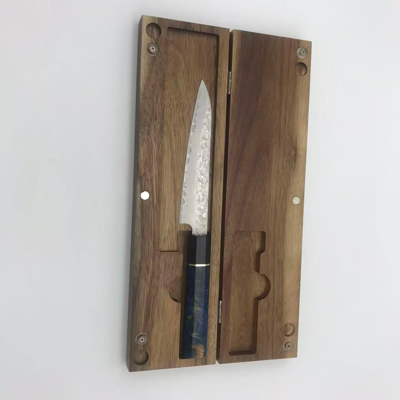 Petty Sakai no Kami – The Divine Japanese Utility Knife