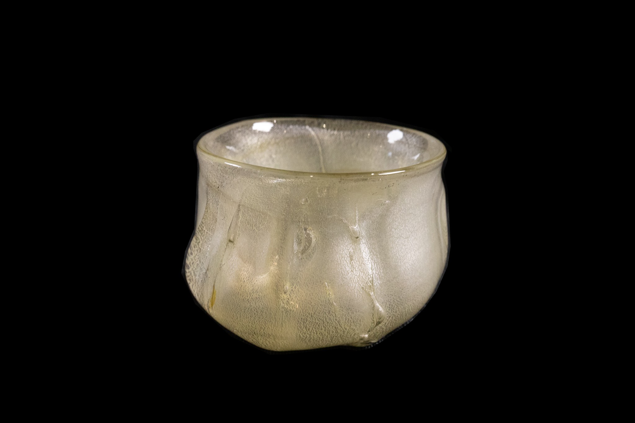 Silver Flake Yellow Guinomi